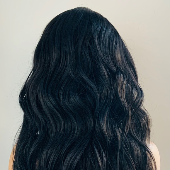 Beautiful Black 22” Heat Safe Lace Front Synthetic Wig - Picture 13 of 14